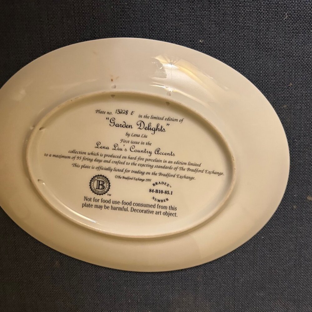 Vintage Lena Liu Garden Pleasures  Plate  Porcelain "Country Accents" limited ed - Picture 5 of 5